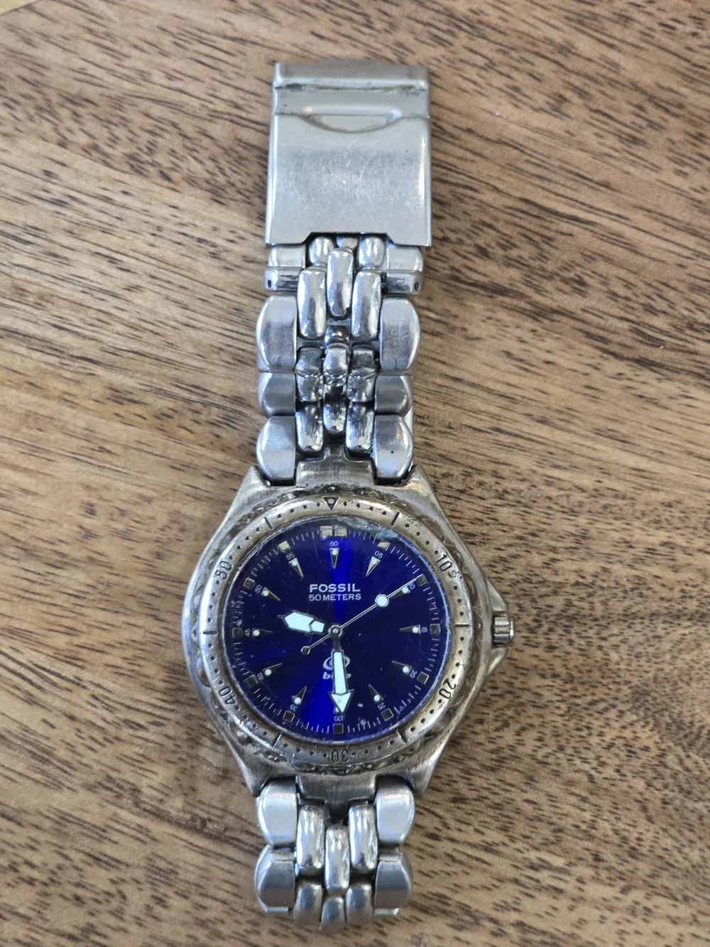 Fossil stainless steel